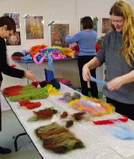 Art interpretation through felt pictures