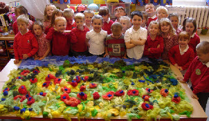 Monet Felt banner made of merino fleece by the pupils